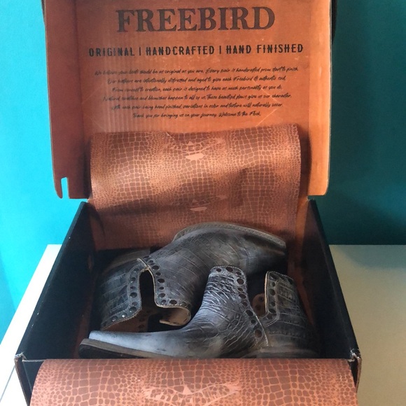 Freebird by Steven Mandy Ankle Boot. NWT. - Picture 11 of 14